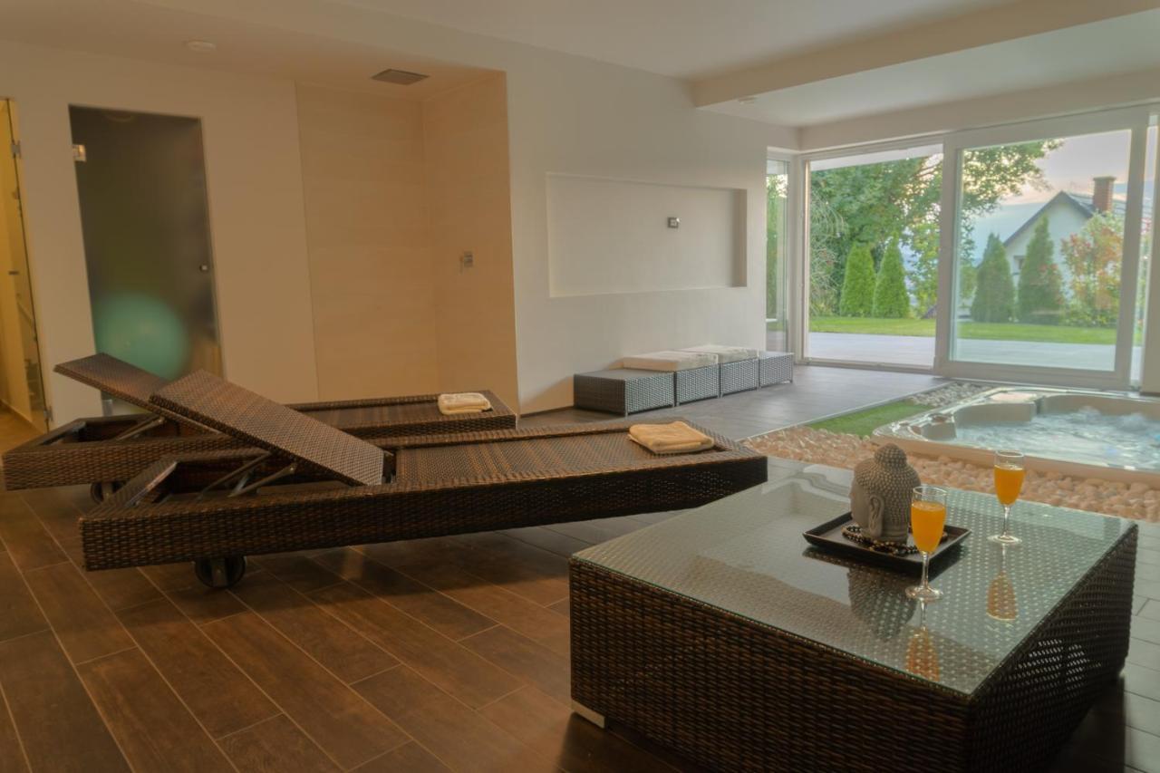 Private Family Villa Будаорш Экстерьер фото