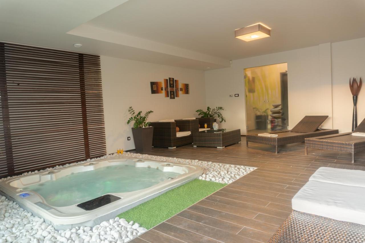Private Family Villa Будаорш Экстерьер фото